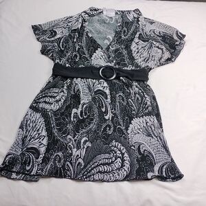 Nick & Sarah womens large sized top